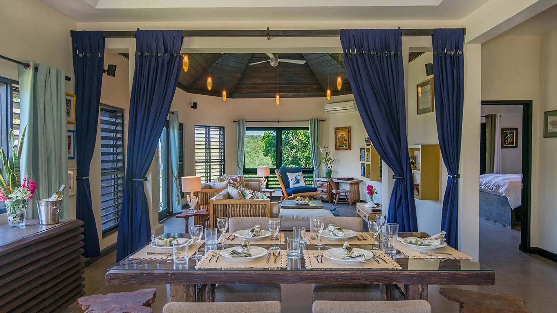 Nianna Luxurious Villa モンテゴ・ベイ